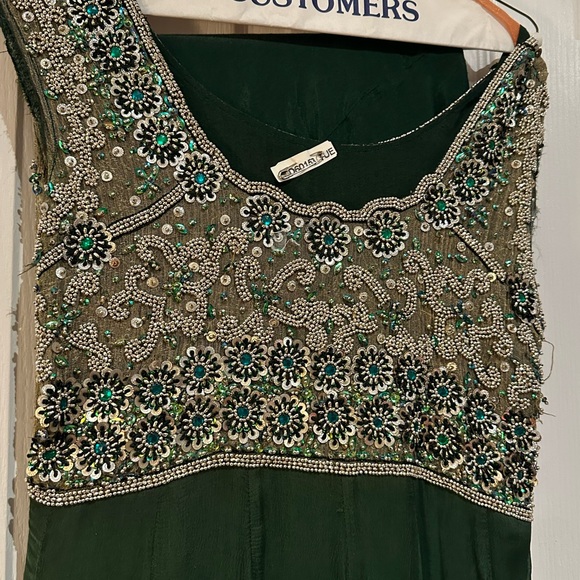 Elegant Green Embellished Dress - Picture 2 of 2